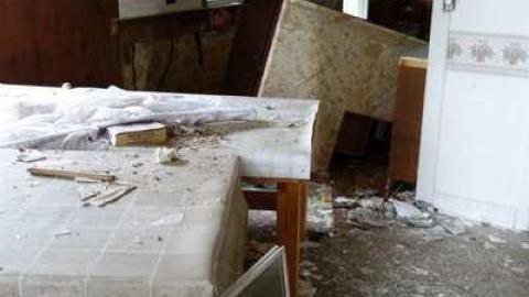 Beds R Us - DSC06857.jpg