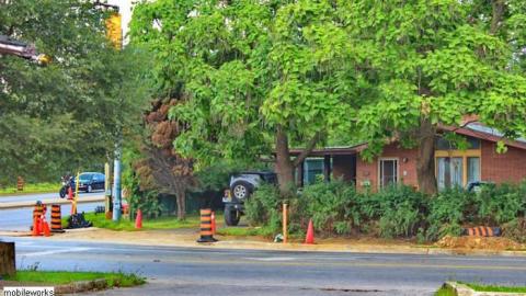 Jim's Bungalow B4 - CircleDcision21.jpg