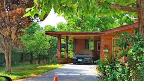 Jim's Bungalow B4 - CircleDcision11.jpg