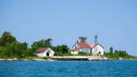 (Abandon) Hope cover photo