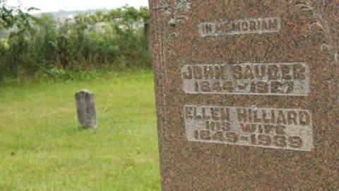 Galt Pioneers - Zion-United-Cemetery20.jpg