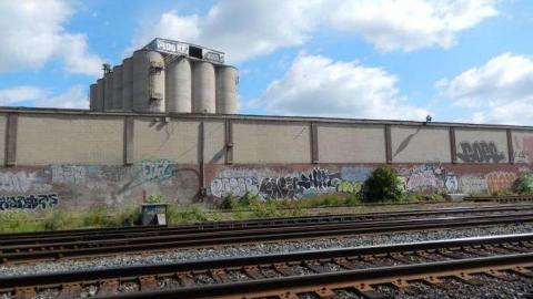 Forgot My Climbing Shoes - DSCN2594.jpg