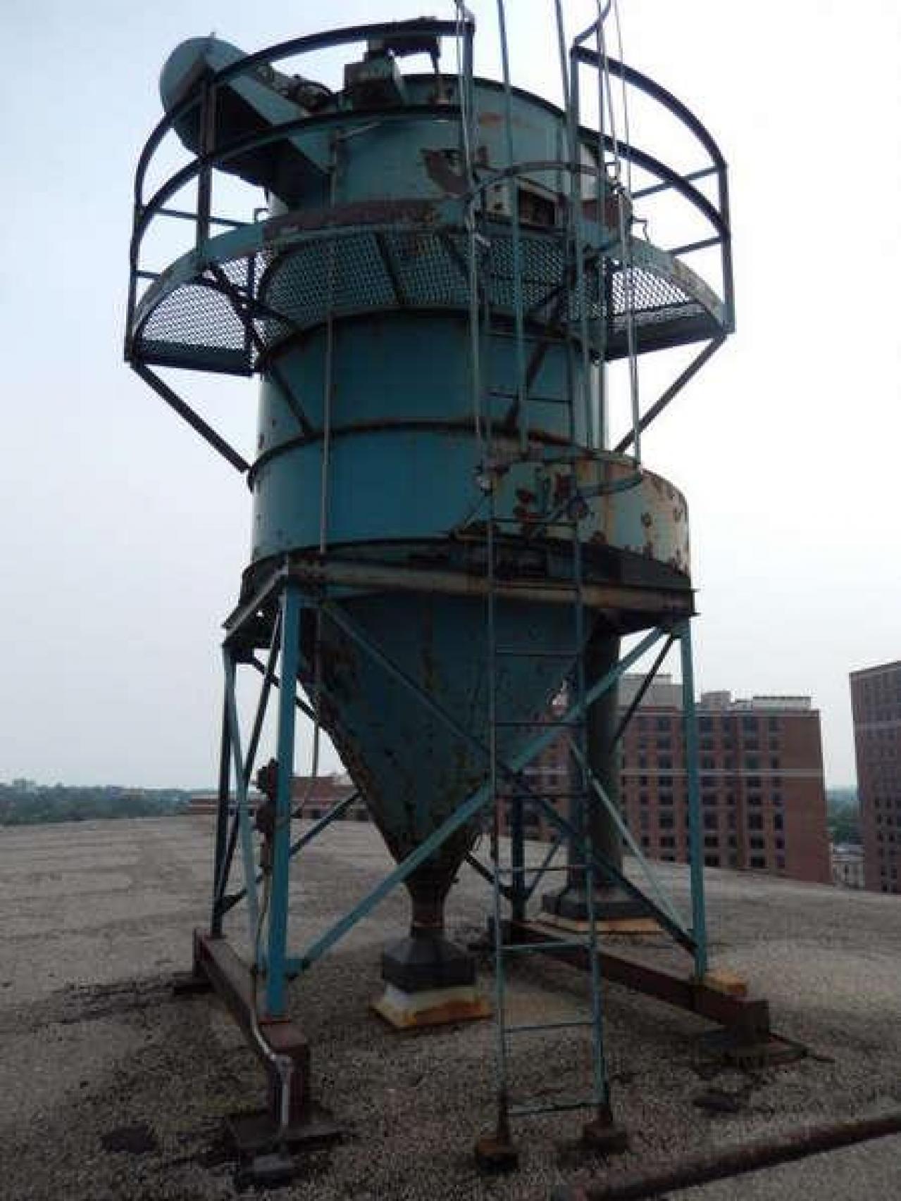 Forgot My Climbing Shoes - DSCN2730.jpg