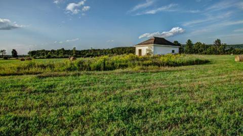 August 2014 - Killaloe-Aeradio-Weather-Station4.jpg