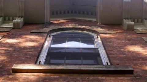 Fiddleing Time To Do - RussellChristie-House174.jpg