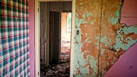 Spider's Nest - SC6.jpg