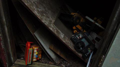 Padres Cabin - Padres-Abandoned-Cabin13.jpg