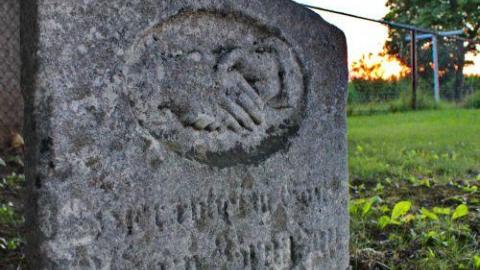 Berlett's Cemetery - Berletts-Corner-Ghosttown15.jpg