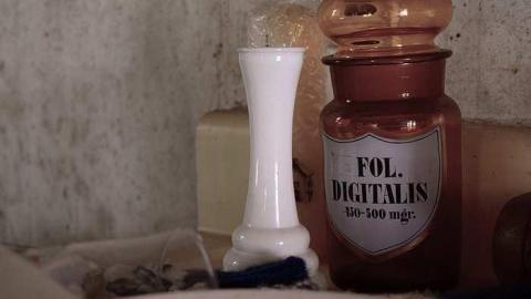 August 2014 - Holey-Sht17.jpg