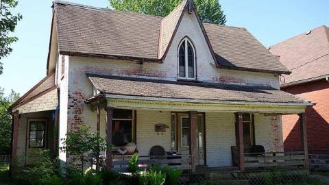 August 2014 - Holey-Sht20.jpg