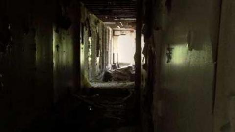 Where'd the hallway go? - Motel-Longbranch208.jpg
