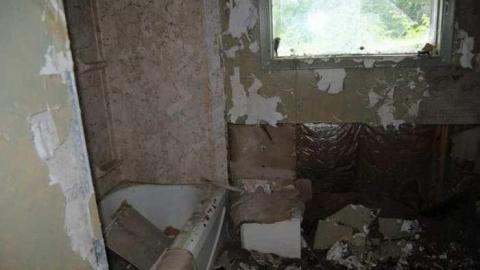 August 2014 - Kawartha-Downs-Speedway-House28.jpg