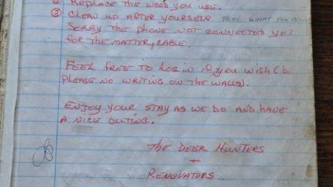 Harry Hilton - Harry-Island-Hilton12.jpg