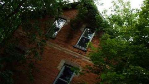 Left to rot - Left-To-Rot-in-Gibraltar92.jpg