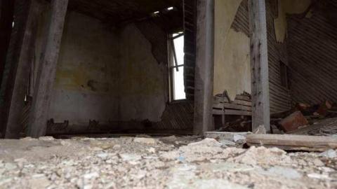 Watch the Floors - DSC_0126.jpg