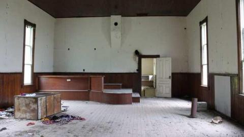 OAP Meet'14 North - Turin-Abandoned-Church41.jpg