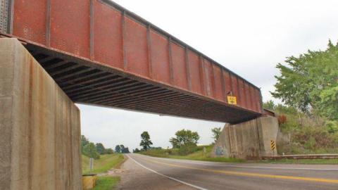 Longwoods Rail Bridge photo 4