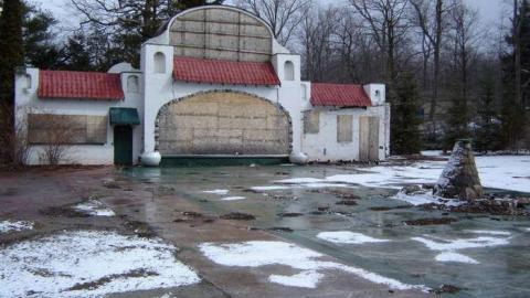 Wonderland Gardens - Wonderland-Gardens-Swimming-Pool24.jpg