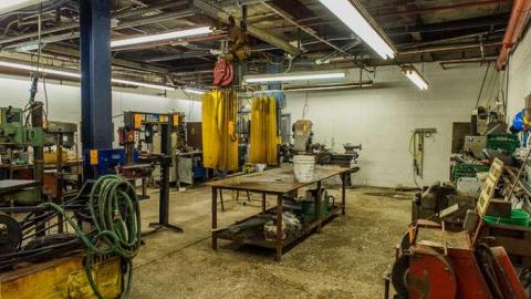 Green Tag Sale - piggie 2-1598.jpg