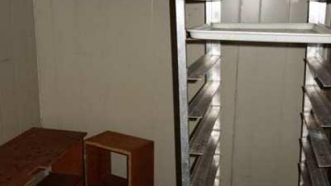 Interior Aug '14 - Yuppies-Burger4.jpg