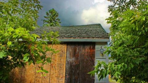 Car Drpped Off - The-Comic-Den5.jpg