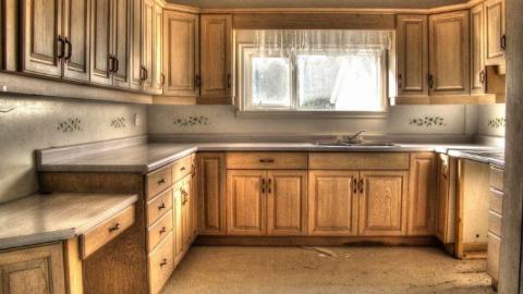 White Noise - 3a.jpg