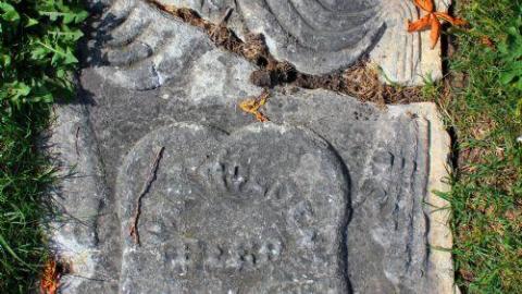 Forgotten Few - Derry-West-Pioneer-Cemetery10.jpg