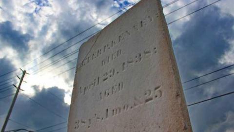 Munn's the Word - Munns-Cemetery32.jpg