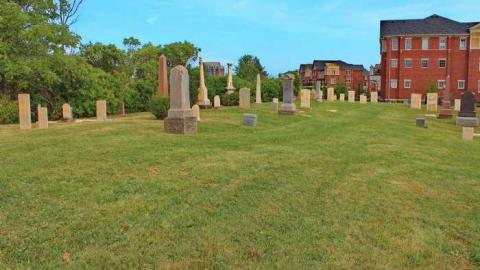 Munn's the Word - Munns-Cemetery24.jpg