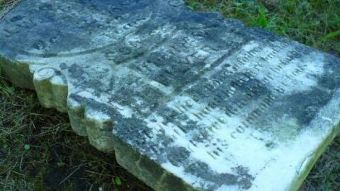 Hilyer's - Hilyers-Cemetery10.jpg