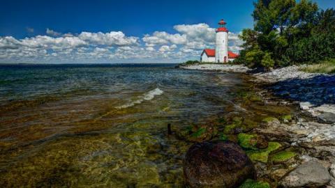 September 2014 - Nine-Mile-Point-Lighthouse8.jpg
