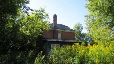 Spooky - Rockwood-Farm-House59.jpg