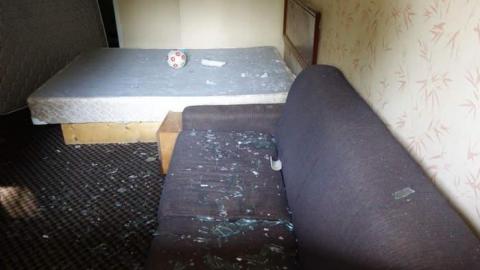 Sept '14 - The-Pines-Motel12.jpg