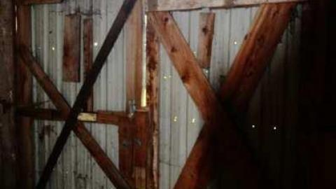 September 2014. just a few pic - Lambeth-Country-Home67.jpg