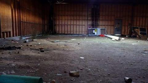 Sept '14 - Sweaburg-warehouse5.jpg