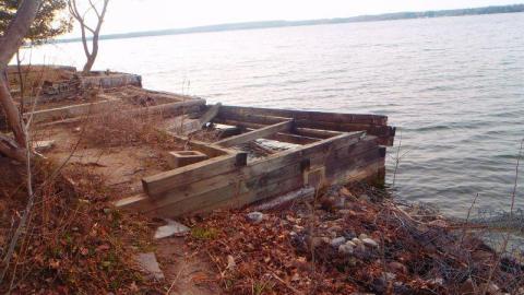 Old Coal and Storage Docks - Olden-days-and-New-Outlooks17.jpg