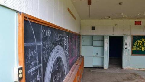 First Visit - August 2014 - Alderwood-Collegiate-Institute53.jpg