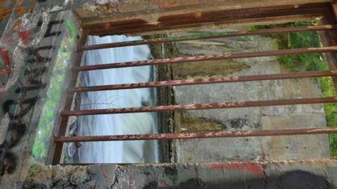 Old Hydro Falls - 2014 - Churchs-Falls-Old-Mill52.jpg