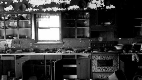 3x3 - 3-X-27--8143.jpg