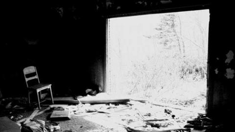 3x3 - 3-X-27--8144.jpg