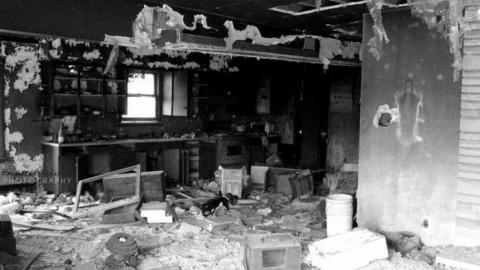 3x3 - 3-X-27--8146.jpg