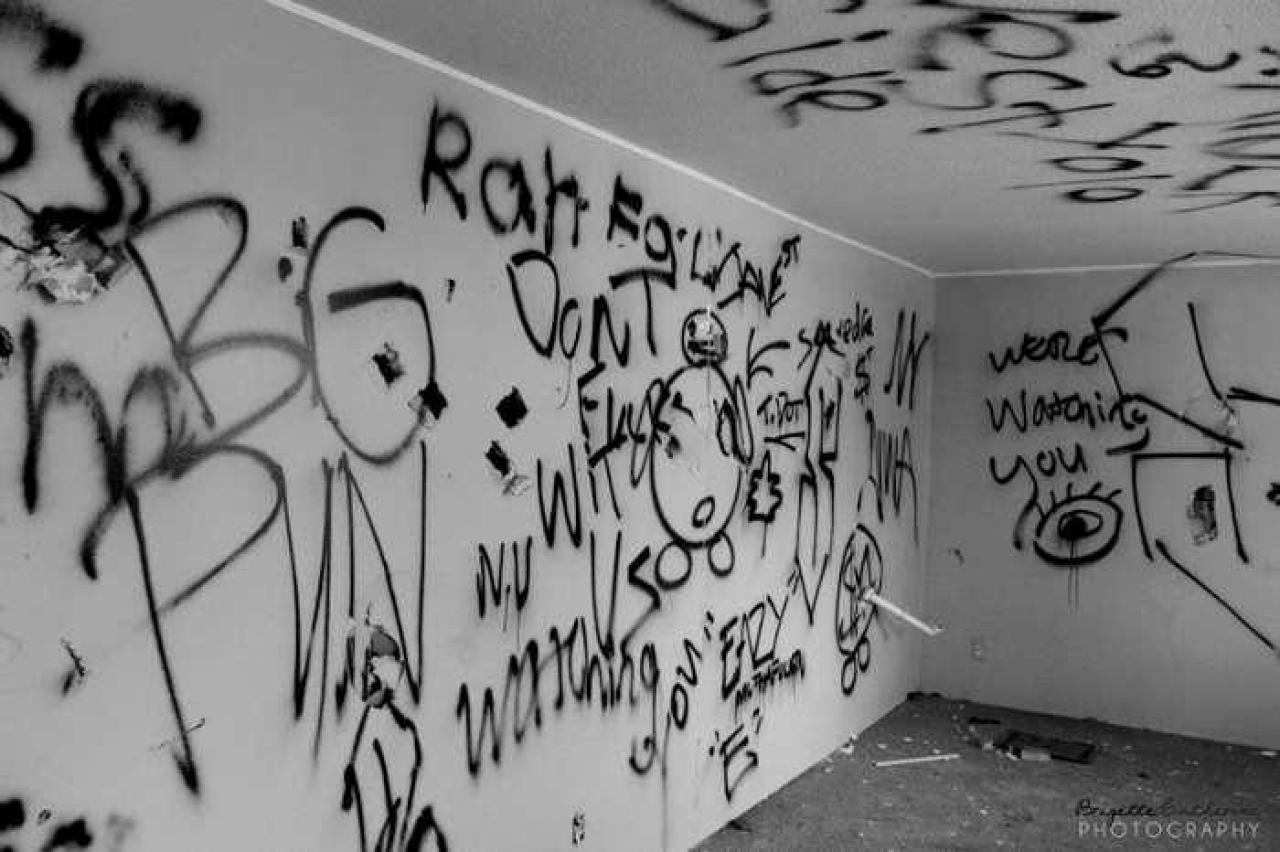 3x3 - 3-X-27--8154.jpg