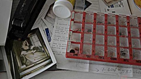 Cat Lady House - 2014 - Abandoned-Cat-Lady-House12.jpg