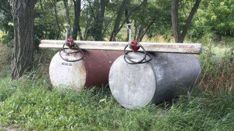 Abandoned Near Cressy - Old-Farmhouse17.jpg