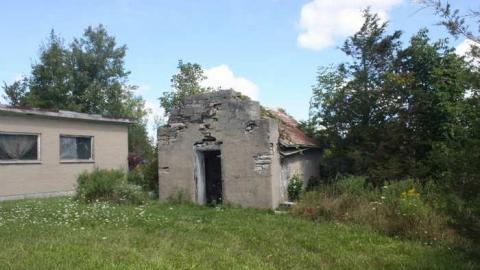 Sep 2014 - Hangmans-Church--Outbuilding8.jpg