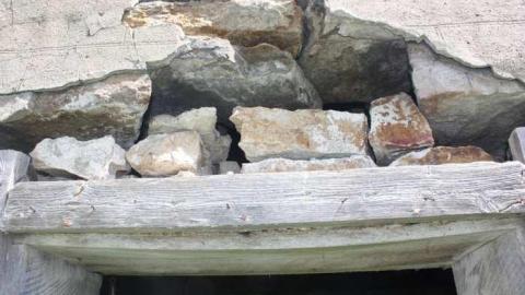 Sep 2014 - Hangmans-Church--Outbuilding3.jpg