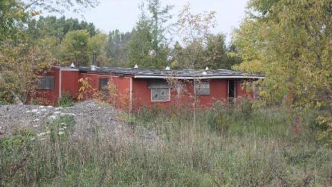 Nov 2011 - St.-Albert-Trailer-Park16.jpg