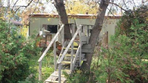 Nov 2011 - St.-Albert-Trailer-Park20.jpg