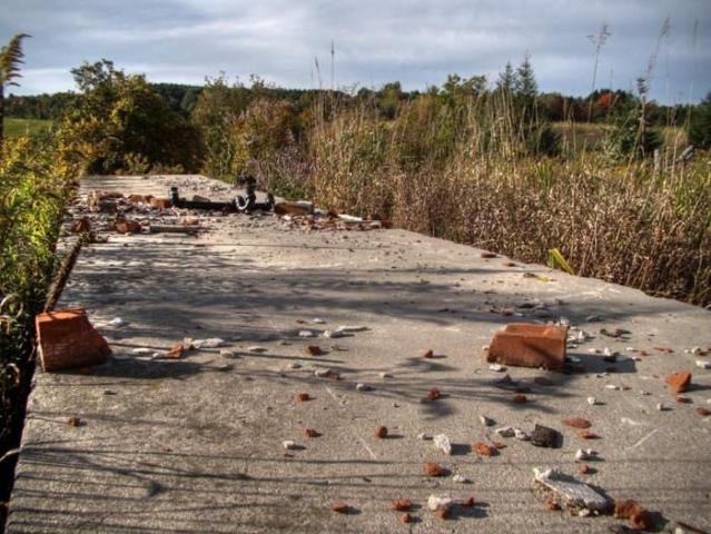 Barnes & Noble photo 4