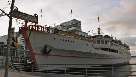 All Aboard - Captain-Johns-Restaurant96.jpg